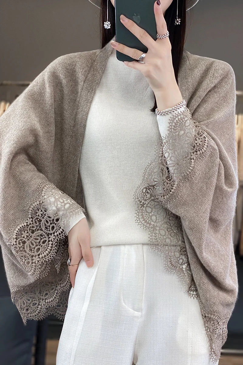 Cardigan Lace de lã