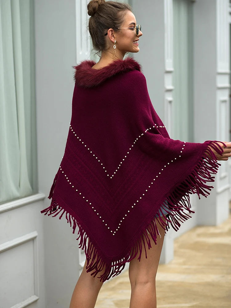 Poncho feminino com colarinho de pele